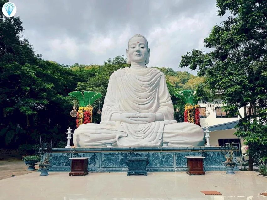 chua-thien-ton-phat-quang_result